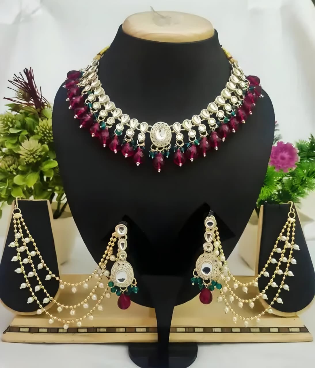 Royal Green Stone & Pearl Bridal Jewelry Set – Statement Necklace and Earrings