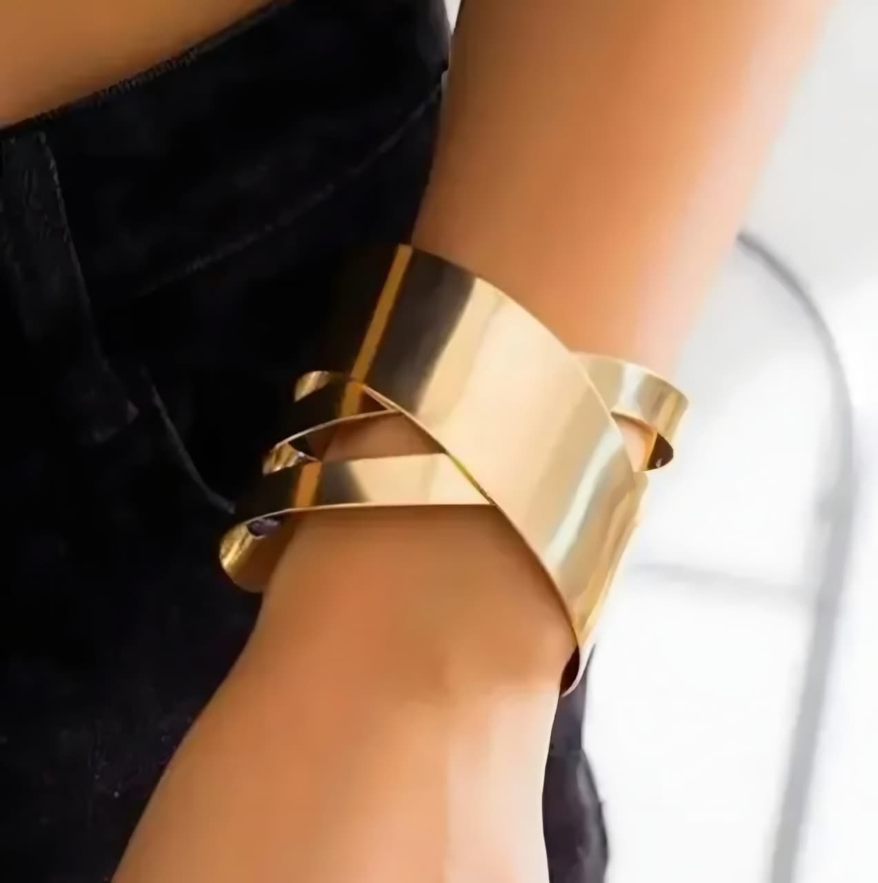 Gold-Plated Anti Tarnish Bangle-Style Cuff Bracelet For Women And Girls