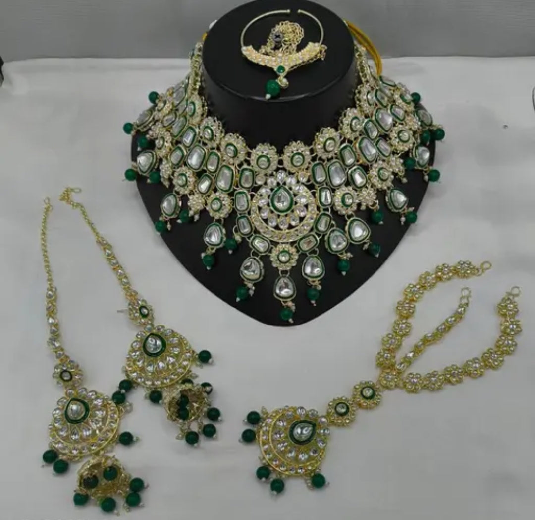 💎 Royal Green &amp; Gold Premium Kundan Bridal Necklace Set – Luxury Wedding